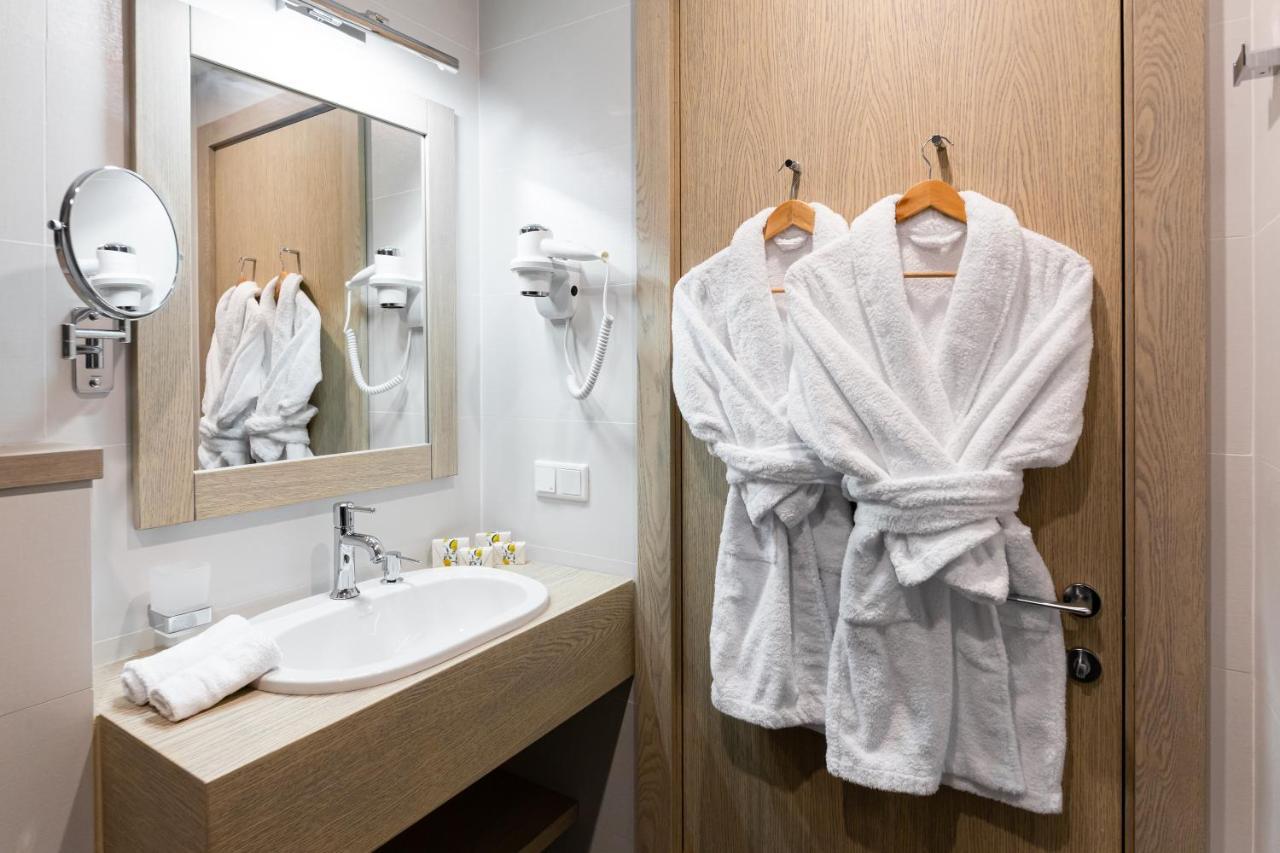 Hotel Amstelski Bukowel Zewnętrze zdjęcie